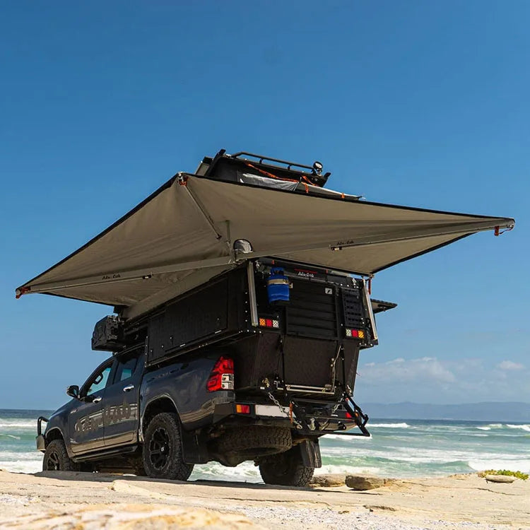 Kampayla™ 270° SUV Freestanding Awning